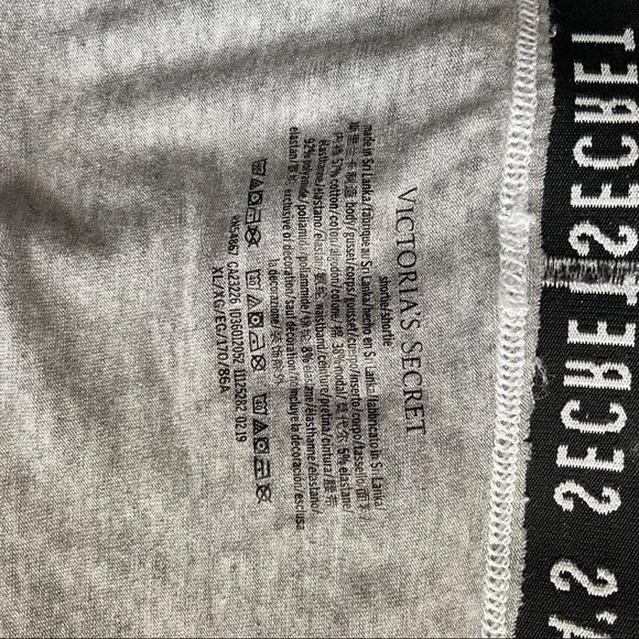 Victoria’s Secret Gray Logo Waist Boyshorts, XL - Picture 4 of 5